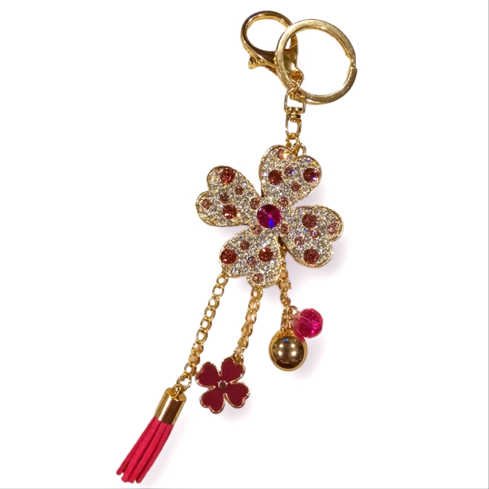 🚨Pink Rhinestone Clover Keychain Handbag Charm